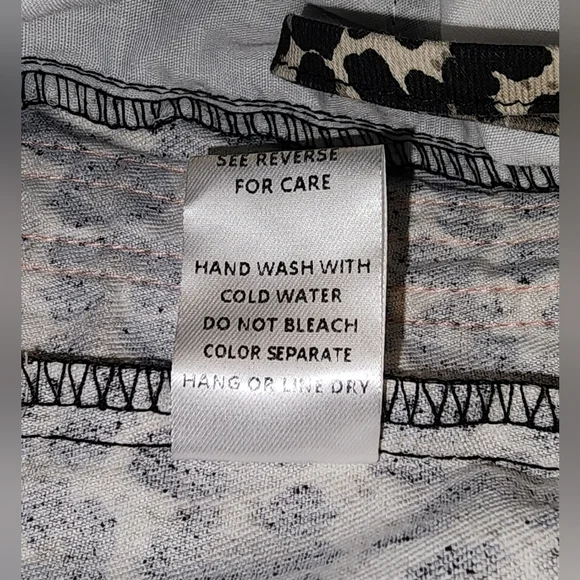 Bibi Leopard Print Jogger Pants with Pink Stripes. Size XL. - Picture 7 of 7